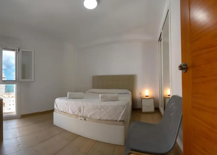 Zurbaran Playa Ha * Καντίζ